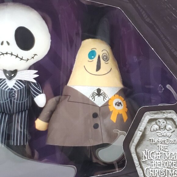 Disney’s “The Nightmare Before Christmas” 30th Anniversary Collector Set – NEW - Picture 6 of 9